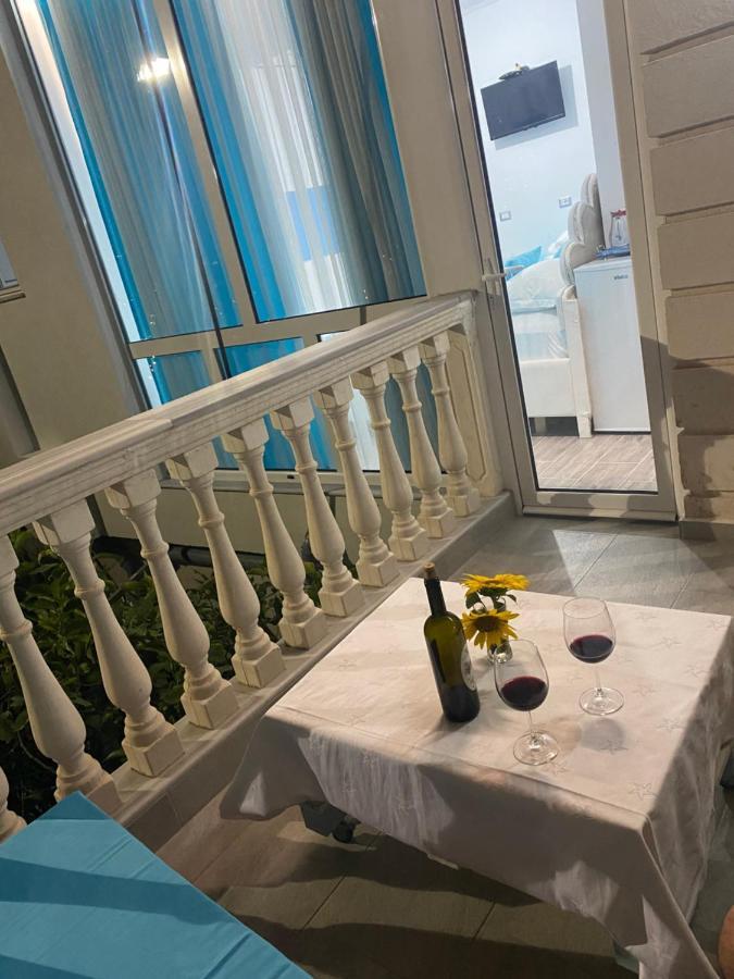 Vila Sinani Saranda Kültér fotó