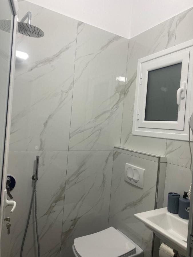 Vila Sinani Saranda Kültér fotó