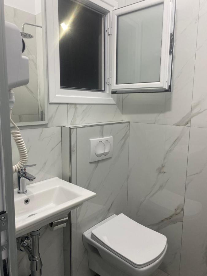 Vila Sinani Saranda Kültér fotó