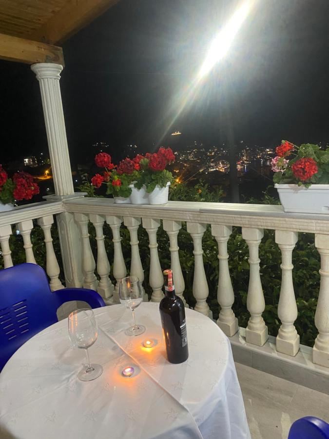 Vila Sinani Saranda Kültér fotó