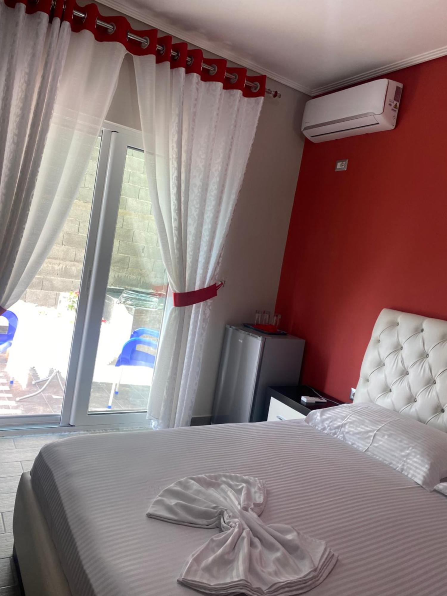 Vila Sinani Saranda Kültér fotó